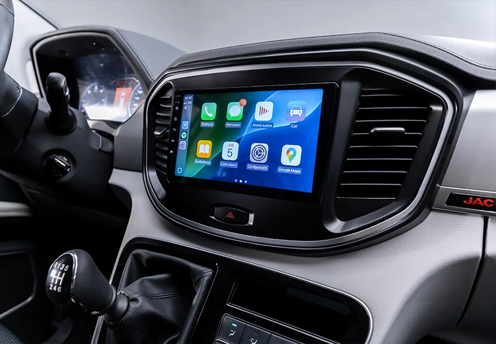 Conectividad Bluetooth y USB